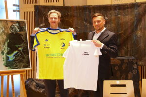 28.11.2025. Kielce. Filharmonia Świętokrzyska. Podpisanie umowy między Filharmonią Świętokrzyską a Klubem Sportowym Iskra Kielce / Fot. Wiktor Taszłow - Radio Kielce