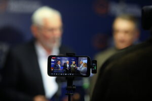 28.11.2025. Kielce. Konfrencja prasowa działaczy KO / Fot. Wiktor Taszłow - Radio Kielce