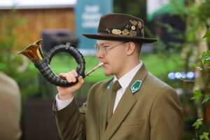 29.11.2025. Zagnańsk. IV Świętokrzyski Konkurs Sygnalistyki Myśliwskiej „Echo Dębu Bartka” / Fot. Wiktor Taszłow - Radio Kielce