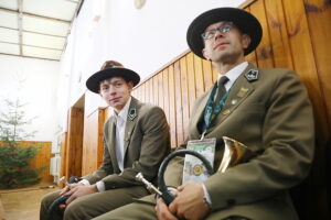 29.11.2025. Zagnańsk. IV Świętokrzyski Konkurs Sygnalistyki Myśliwskiej „Echo Dębu Bartka” / Fot. Wiktor Taszłow - Radio Kielce