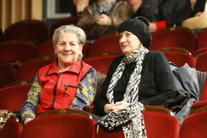 Przypomnienieli mowę naszych przodków - Radio Kielce 29.11.2025. Kielce. WDK. XV Przegląd Regionalny Gadek „Toto nase ludowe godanie” / Fot. Wiktor Taszłow - Radio Kielce