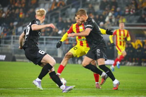 29.11.2025. Kielce. Mecz Korona Kielce - Cracovia Kraków / Fot. Wiktor Taszłow - Radio Kielce