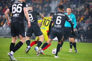 29.11.2025. Kielce. Mecz Korona Kielce - Cracovia Kraków / Fot. Wiktor Taszłow - Radio Kielce