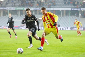 29.11.2025. Kielce. Mecz Korona Kielce - Cracovia Kraków / Fot. Wiktor Taszłow - Radio Kielce