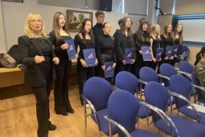 14.11.2025. Sandomierz. Odznaczenie powstańca / Fot. Grażyna Szlęzak-Wójcik - Radio Kielce