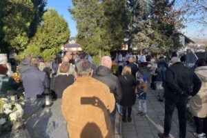 01.11.2025. Sandomierz. Msza / Fot. Grażyna Szlęzak-Wójcik - Radio Kielce