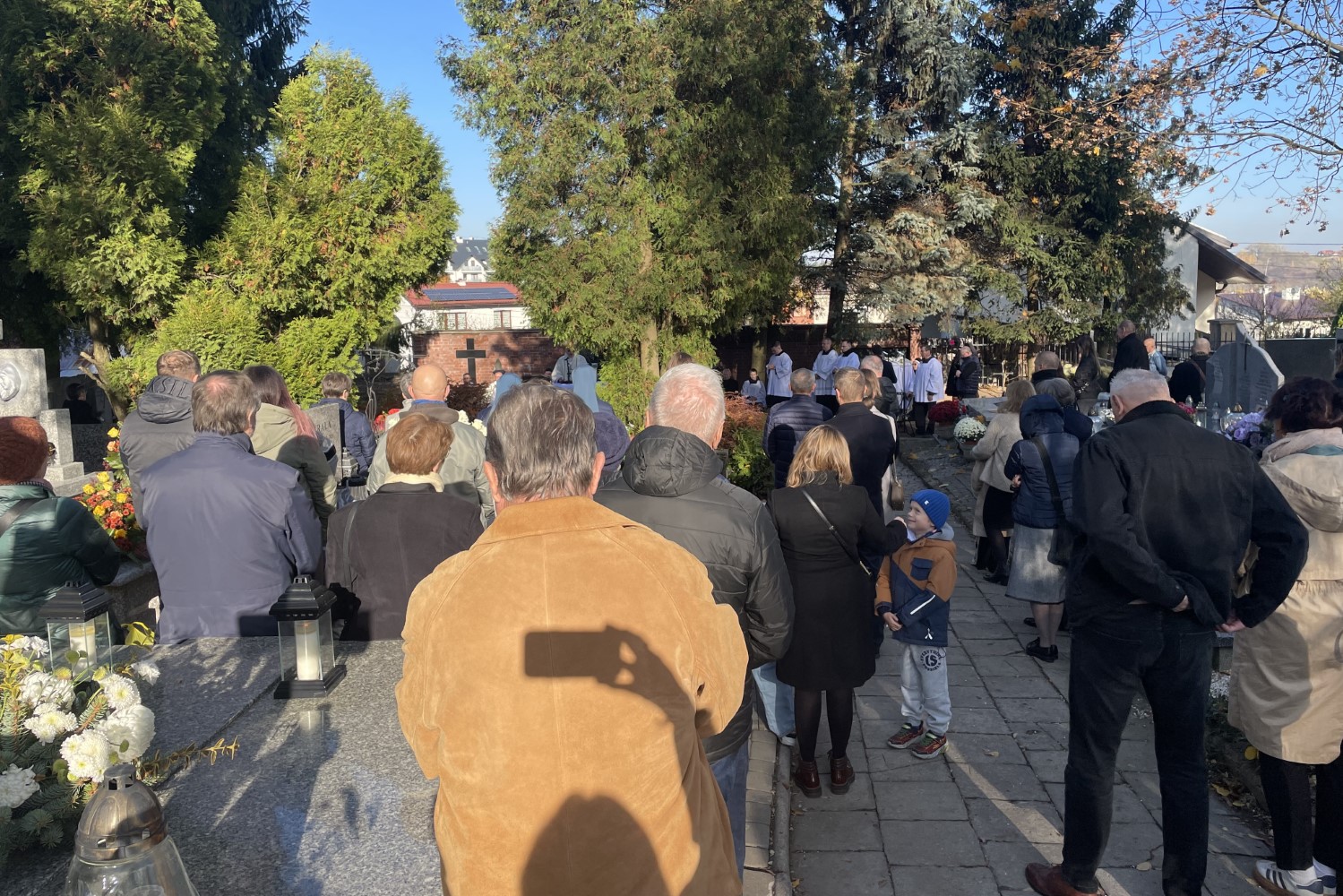 Biskup sandomierski krytycznie o Halloween