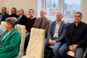 Maria Mączyńska – wybitna łuczniczka, olimpijka oraz wielokrotna mistrzyni Polski, Europy i świata – została uhonorowana tytułem Honorowego Obywatela Opatowca / Fot. Burmistrz UMIG Opatowiec