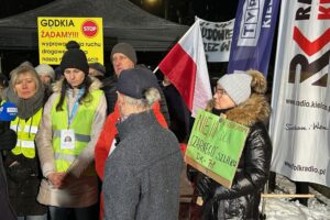 INTERWENCJA. Mieszkańcy protestują przeciwko rozbudowie drogi krajowej - Radio Kielce 26.11.2025. Jaronowice. Program Interwencja / Fot. Wojciech Bolewski - Radio Kielce