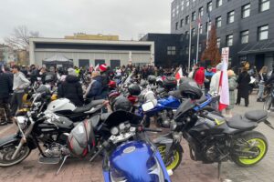11.11.2025. Sandomierz. Niepodległościowy Piknik Motocyklowy / Fot. Grażyna Szlęzak-Wójcik - Radio Kielce