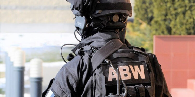 Dywersja na kolei. Zatrzymano pierwsze osoby - Radio Kielce Dywersja na kolei. Zatrzymano pierwsze osoby