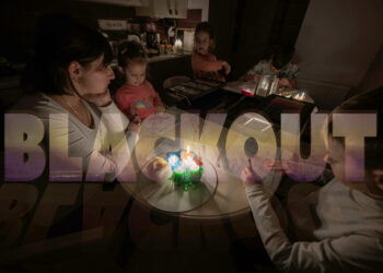 Brak prądu, telefonu i Internetu. Jak sobie poradzić w takich sytuacjach?