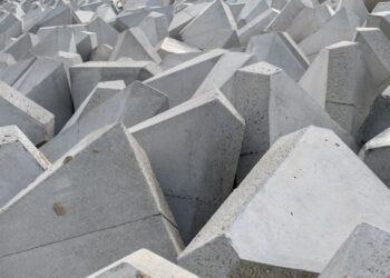 Sztab Generalny: trwa napełnianie składów materiałów w ramach Tarczy Wschód