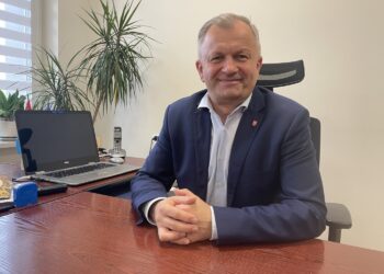 Na zdjęciu: burmistrz Połańca Jacek Nowak / Fot. Grażyna Szlęzak-Wójcik - Radio Kielce