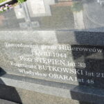 Poległych przykrył zielony nalot niepamięci