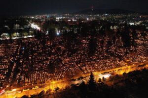 Kielce. Cmentarze nocą - Radio Kielce