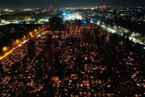 Kielce. Cmentarze nocą - Radio Kielce