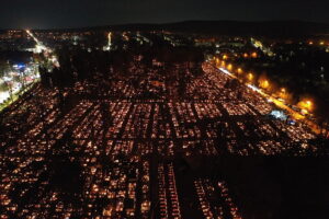 Kielce. Cmentarze nocą - Radio Kielce