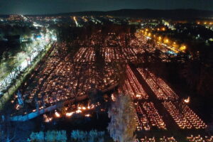 Kielce. Cmentarze nocą - Radio Kielce