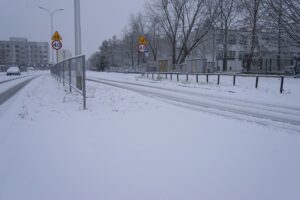 23.11.2025. Kielce. Atak zimy / Fot. Piotr Kwaśniewski - Radio Kielce