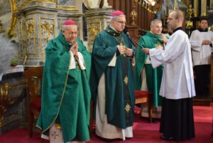 Ubodzy i samotni potrzebują naszej obecności - Radio Kielce 16.11.2025. Sandomierz. Dzień Ubogich 2025 / Fot. ks. Wojciech Kania