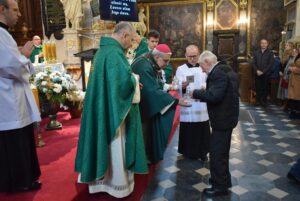 Ubodzy i samotni potrzebują naszej obecności - Radio Kielce 16.11.2025. Sandomierz. Dzień Ubogich 2025 / Fot. ks. Wojciech Kania