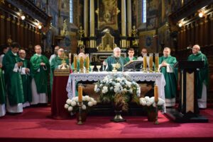 Ubodzy i samotni potrzebują naszej obecności - Radio Kielce 16.11.2025. Sandomierz. Dzień Ubogich 2025 / Fot. ks. Wojciech Kania