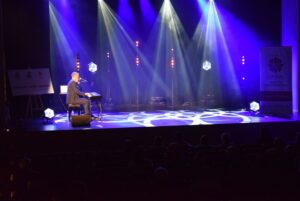 Ubodzy i samotni potrzebują naszej obecności - Radio Kielce 16.11.2025. Sandomierz. Dzień Ubogich 2025 / Fot. ks. Wojciech Kania