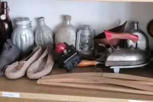 Skarby przeszłości w szkolnych murach - Radio Kielce Skarby przeszłości w szkolnych murach - Radio Kielce