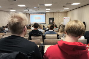 Młodzi udowadniają, że w Kielcach można zrobić karierę - Radio Kielce Młodzi udowadniają, że w Kielcach można zrobić karierę