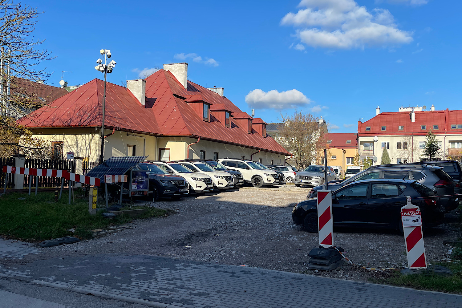 Na działce przy ulicy św. Leonarda przez cały czas będzie parking