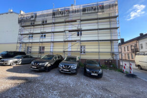 04.11.2025. Kielce. Ul. św. Leonarda. Plac przy Świętokrzyskim Centrum Ratownictwa Medycznego i Transportu Sanitarnego / Fot. Wiktor Taszłow - Radio Kielce