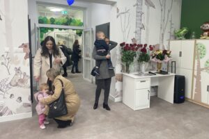 03.11.2025. Osiek. Otwarcie żłobka samorządowego / Fot. Grażyna Szlęzak-Wójcik - Radio Kielce