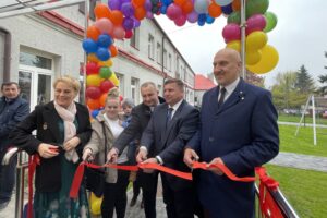 03.11.2025. Osiek. Otwarcie żłobka samorządowego / Fot. Grażyna Szlęzak-Wójcik - Radio Kielce