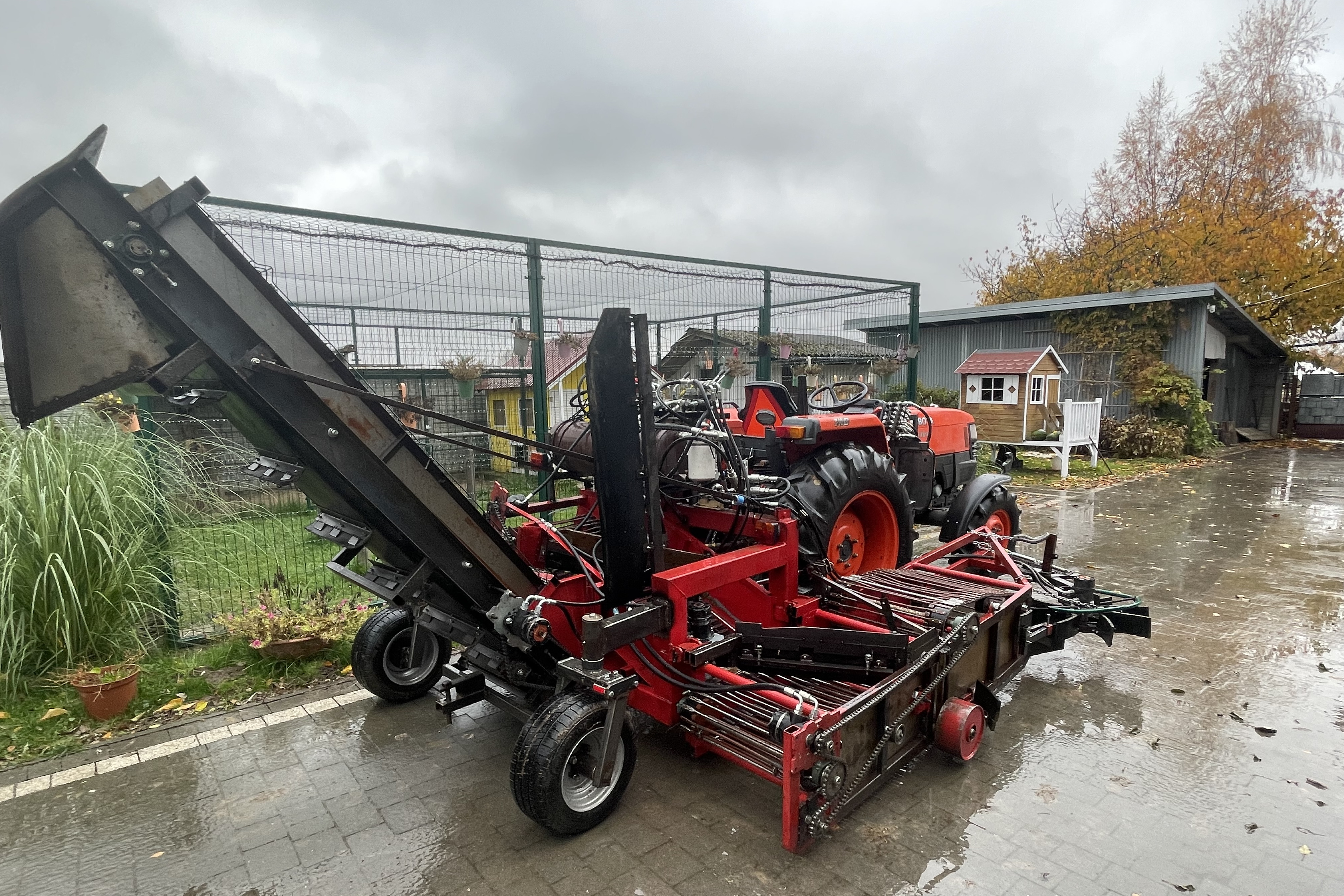 Wynalazek sadownika usprawnia pracę w sadzie