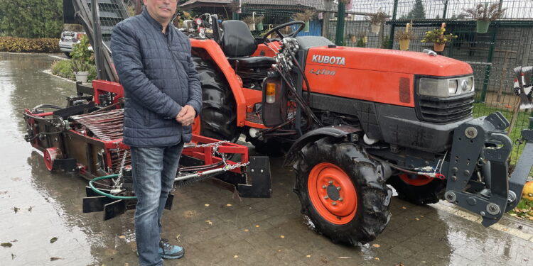 Wynalazek sadownika usprawnia pracę w sadzie - Radio Kielce Wynalazek sadownika usprawnia pracę w sadzie