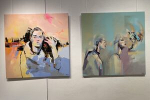 Ludzkie odczucia na barwnych, dynamicznych obrazach w sandomierskiej BWA