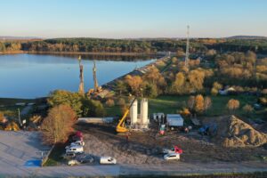 Tama w Cedzynie jest remontowana - Radio Kielce 04.11.2025. Cedzyna. Remont zapory zalewu / Fot. Jarosław Kubalski - Radio Kielce