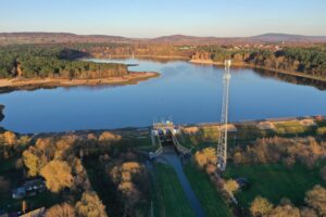 Tama w Cedzynie jest remontowana - Radio Kielce 04.11.2025. Cedzyna. Remont zapory zalewu / Fot. Jarosław Kubalski - Radio Kielce