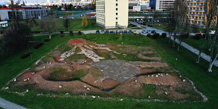 18.11.2025. Kielce. Politechnika Świętokrzyska. Tor dla łazików marsjańskich Mars Yard / Fot. Jarosław Kubalski - Radio Kielce