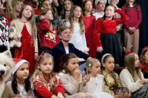 08.11.2025. Kielce. Nagranie teledysku do pastorałki w Domu Kultury ,,Zameczek” / Fot. Piotr Kwaśniewski - Radio Kielce