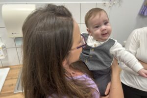 Wcześniaki urodzone w Szpitalu Kieleckim świętowały swój dzień - Radio Kielce 17.11.2025. Kielce. Światowy Dzień Wcześniaka w Szpitalu Kieleckim / Fot. Iwona Murawska-Bujnowicz - Radio Kielce