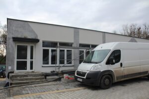 21.11.2025. Gnojno. Budowa żłobka / Fot. Marta Gajda-Kruk - Radio Kielce