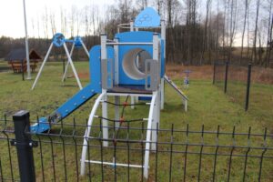 Tereny przy zalewie rekreacyjnym w Skadli / Fot. Marta Gajda-Kruk - Radio Kielce