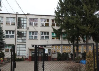 Szkoła Podstawowa im. Kornela Makuszyńskiego w Pacanowie / Fot. Marta Gajda-Kruk - Radio Kielce