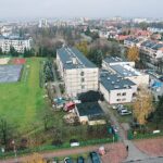 Kielecki „Ekonomik” będzie rozbudowany - Radio Kielce 12.11.2025. Kielce. Ulica Langiewicza. Zespół Szkół Ekonomicznych / Fot. Jarosław Kubalski - Radio Kielce