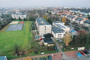 Kielecki „Ekonomik” będzie rozbudowany - Radio Kielce 12.11.2025. Kielce. Ulica Langiewicza. Zespół Szkół Ekonomicznych / Fot. Jarosław Kubalski - Radio Kielce