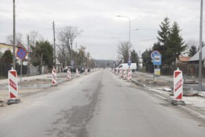 Remonty kieleckich dróg postępują szybciej, niż planowano - Radio Kielce 14.11.2025. Kielce. Ulica Górników Staszicowskich / Fot. Jarosław Kubalski - Radio Kielce