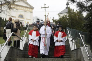 Mieszkańcy Bielin wspólnie świętowali Narodowy Dzień Niepodległości - Radio Kielce