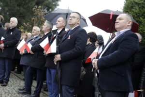 Mieszkańcy Bielin wspólnie świętowali Narodowy Dzień Niepodległości - Radio Kielce